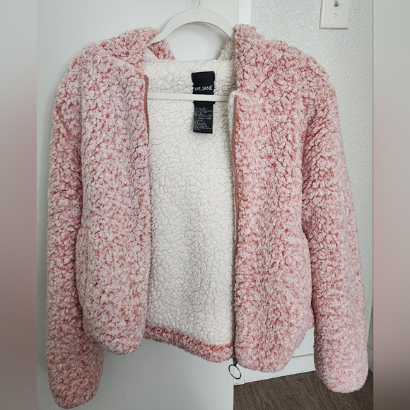 Me Jane Faux Fur Sweater. - Picture 3 of 5